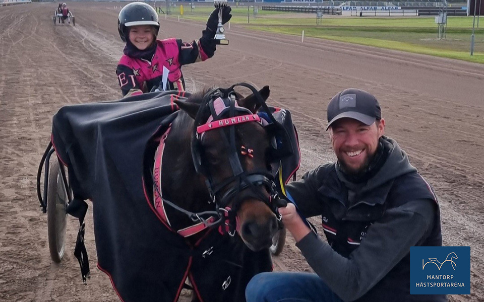 Lilly Hansson tog första segern!